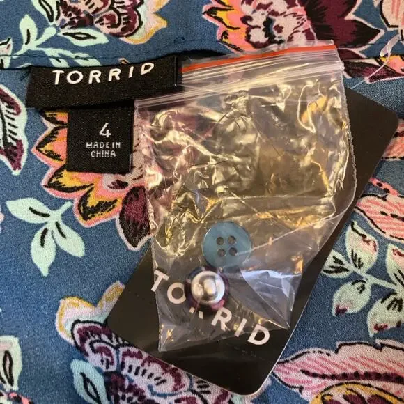 Torrid Midnight floral blue purple wrap front tunic top size 4 or 4X NWT - Picture 10 of 16